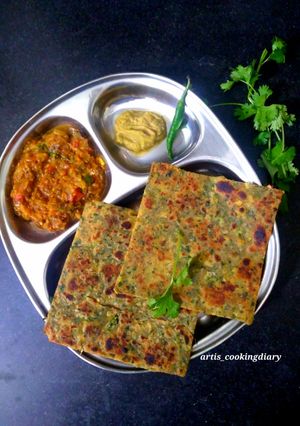 बथुआ का पराठा (Bathua paratha recipe in hindi) रेसिपी मुख्य फोटो