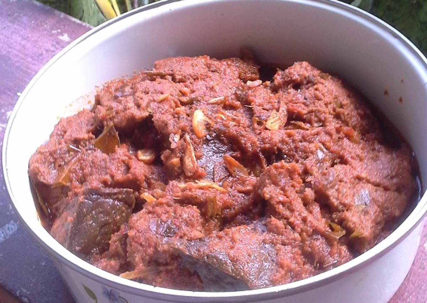 Rendang daging dan paru sapi
