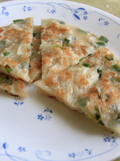 蔥油餅（含影音）【偷偷鹿】 的食譜成品照片