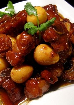 Hình của món Thịt kho tàu.