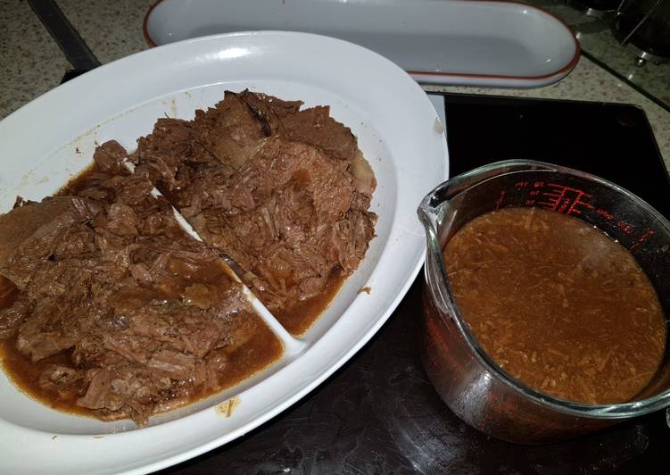 Recipe of Ultimate My Slowcooked Beef in A lovely Gravy.💜