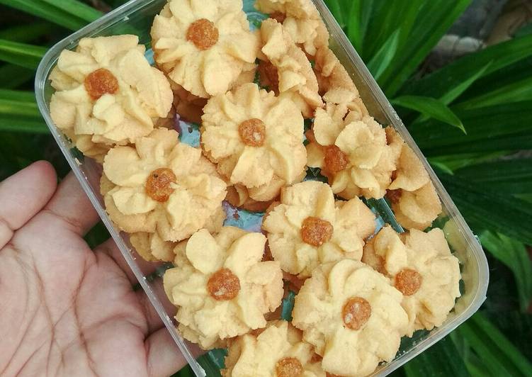 Resep Kue Semprit Renyah yang Lezat