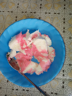 A picture of Homemade ice cream.