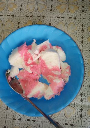 A picture of Homemade ice cream.