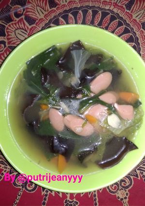Foto resep 16. SOP jamur kuping sosis #BikinRamadanBerkesan #kamismanis