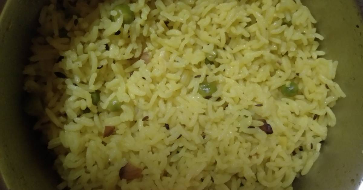 ग्रीन पीस पुलाव (green peas pulao recipes in marathi) रेसिपी GayatRee