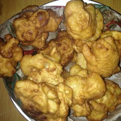 A picture of Soft mandazi drops.