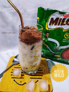 Foto resep Es Alpukat Kocok Milo