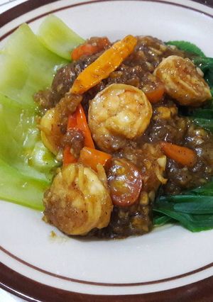Foto resep Pokcoy siram udang saus tiram lada hitam