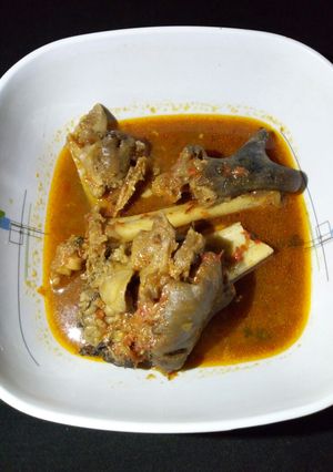 A picture of Ram head pepper soup.
