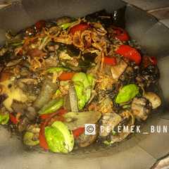 รูปของ Tumis cumi asin
