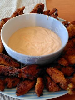 Φωτογραφία της συνταγής Κοτομπουκιές "chicken fingers" με σως μαγιονέζας