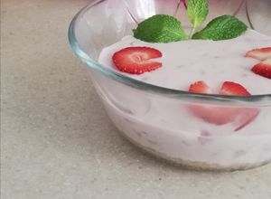 Una foto de Tarta de queso con fresa