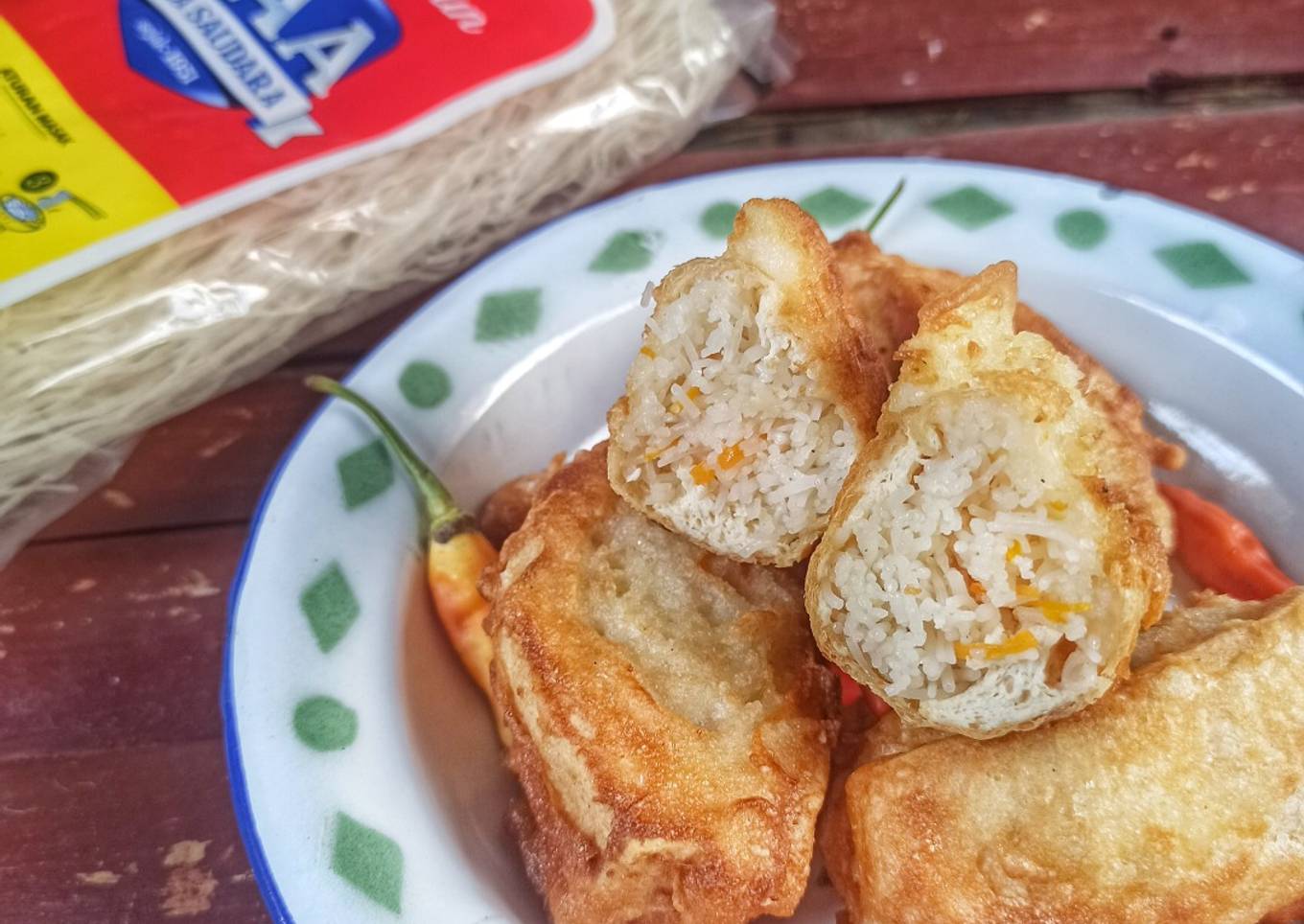 662. Tahu Isi Bihun