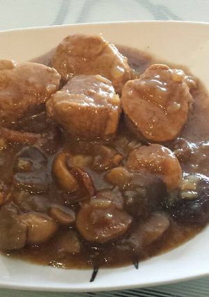Foto principal de Solomillo con salsa de cebolla y setas