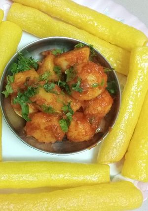 ભૂંગળા બટેટા (bhungra bateta recipe in Gujarati) રેસીપી મુખ્ય ફોટો