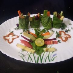 A picture of Spinach Roll Salad.