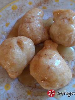 Φωτογραφία της συνταγής Λουκουμάδες παραδοσιακοί σπιτικοί