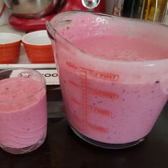 Mixed Berry Milk shake 😍 A picture of Mixed Berry Milk shake 😍.