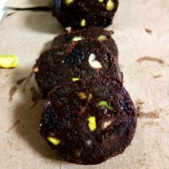 Chocolate salami A picture of Chocolate salami.
