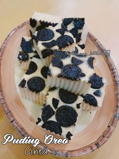 Gambar Puding Oreo Cinta