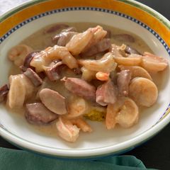 A picture of Shrimp and Sausage.