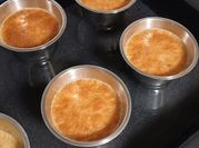 Una foto de caramelo para flan