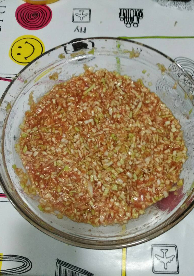 Una foto de Ensalada de repollo con tomate