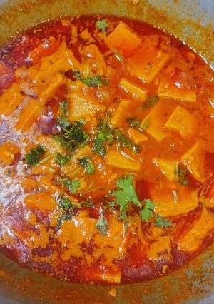 ઢોકળી નુ શાક (Dhokli Shak Recipe In Gujarati) રેસીપી મુખ્ય ફોટો