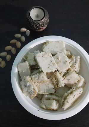 A picture of Sandwhich dhokla.