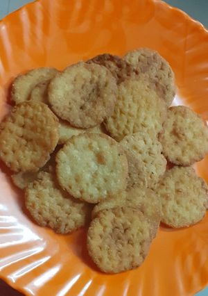 A picture of Mix flour biscuit.