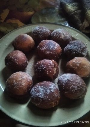 Una foto de Bolas de fraile sin manteca rellenas de dulce de leche