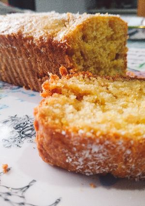 Una foto de Budín de manzana y coco PESA 500GR!