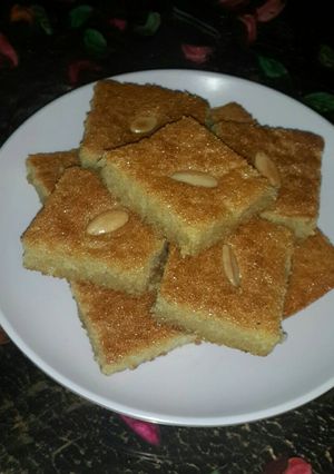 صورة لوصفة هريسة سهلة جدا وبتشهي 😉