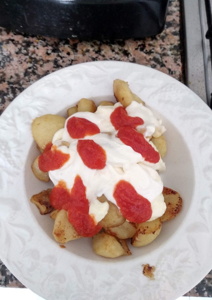 Una foto de Patatas bravas