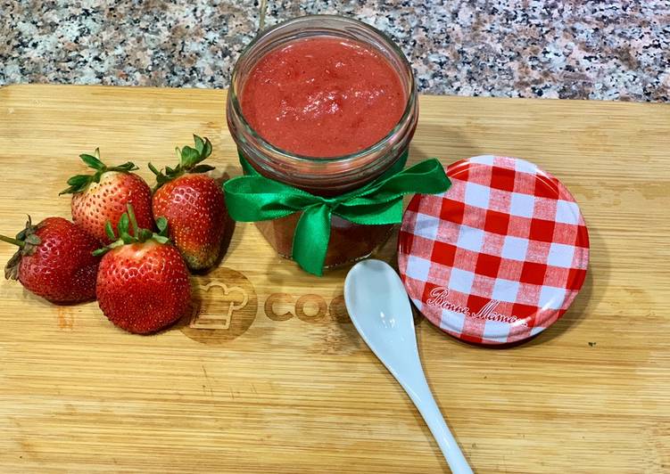 Simple Way to Make Quick Strawberry Jam