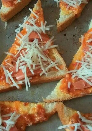 Foto resep Pizza roti simple
