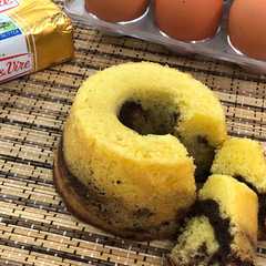 A picture of Marble Cake.
