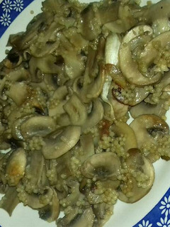 Una foto de Champiñones a mi estilo