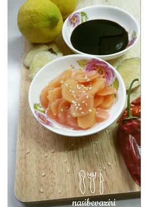 عکسی از دستور ترشی تربچه و زنجبیل