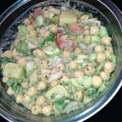 A picture of Green chana chaat.