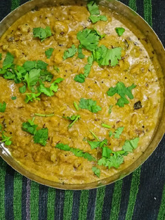 વઘારેલો રોટલો (Vagharelo Rotlo Recipe In Gujarati) રેસીપી મુખ્ય ફોટો