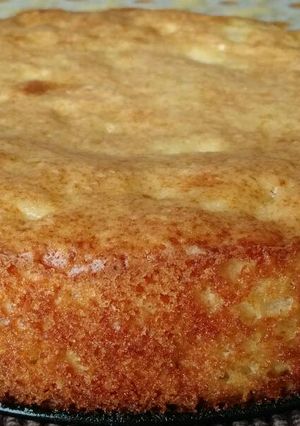 Una foto de Torta de manzanas y peras súper húmeda