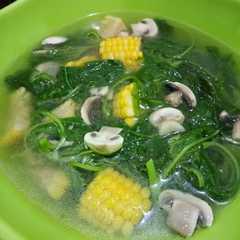 รูปของ 10.Sayur bayam kaldu jamur