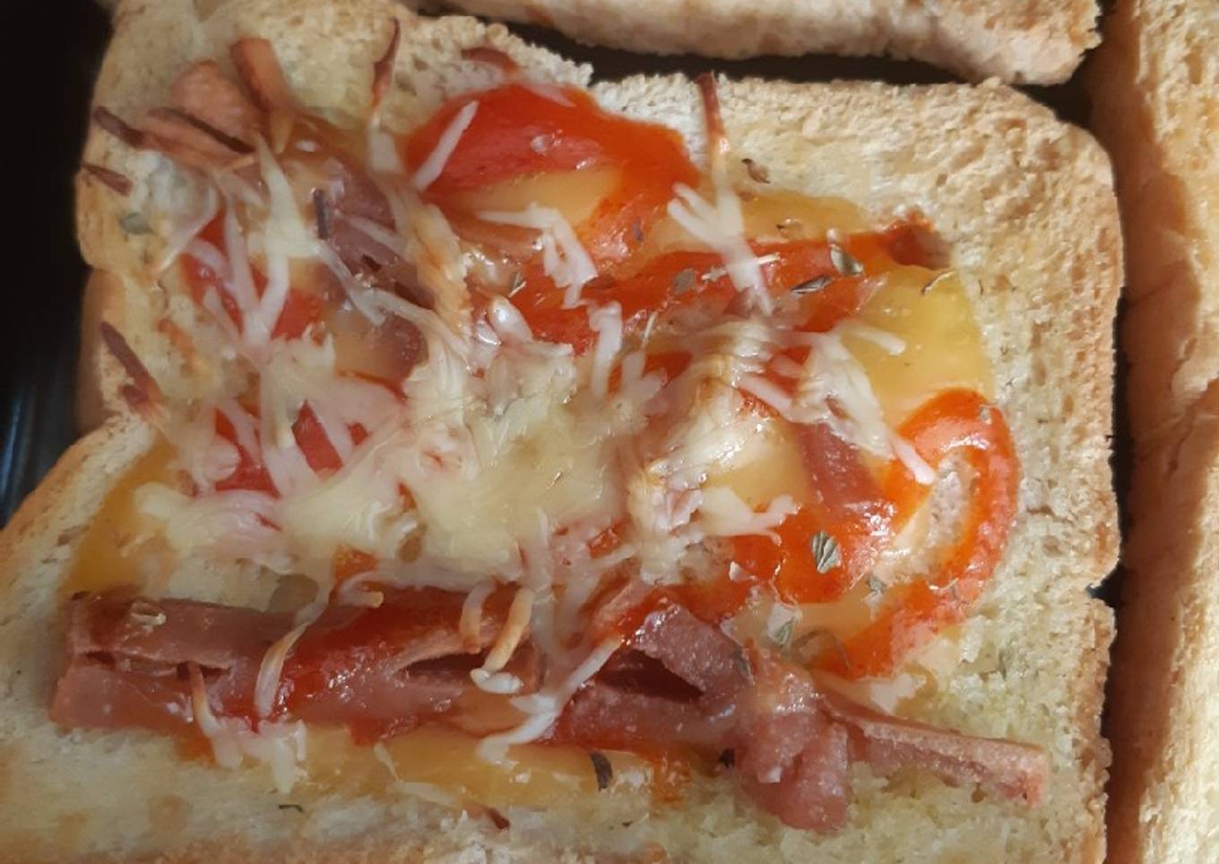 Pizza Roti Tawar Kriuk