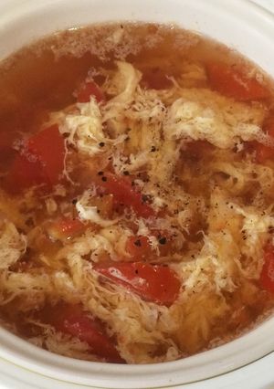 A picture of Tomato Egg Soup (Vegetarian).