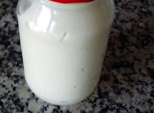 Una foto de Mayonesa casera-mahonesa