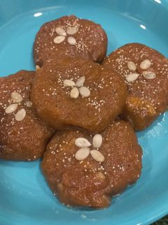 હલવાસન (Halvasan Recipe In Gujarati) રેસીપી મુખ્ય ફોટો