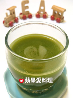 黃金比例冰抹茶(15秒。自製手搖飲料) 的食譜成品照片