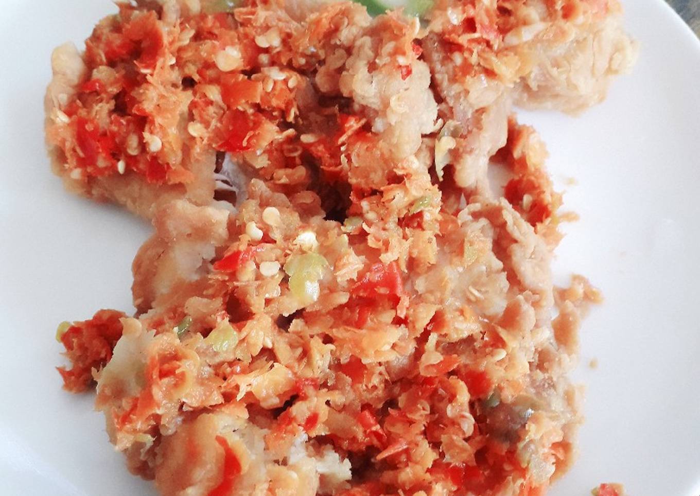 Ayam Geprek Sambal Bawang